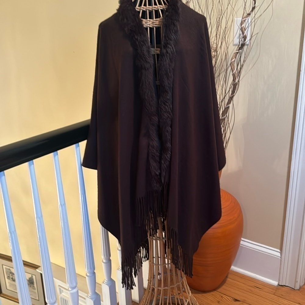 Brown shawl  with real fur 100% cashmere